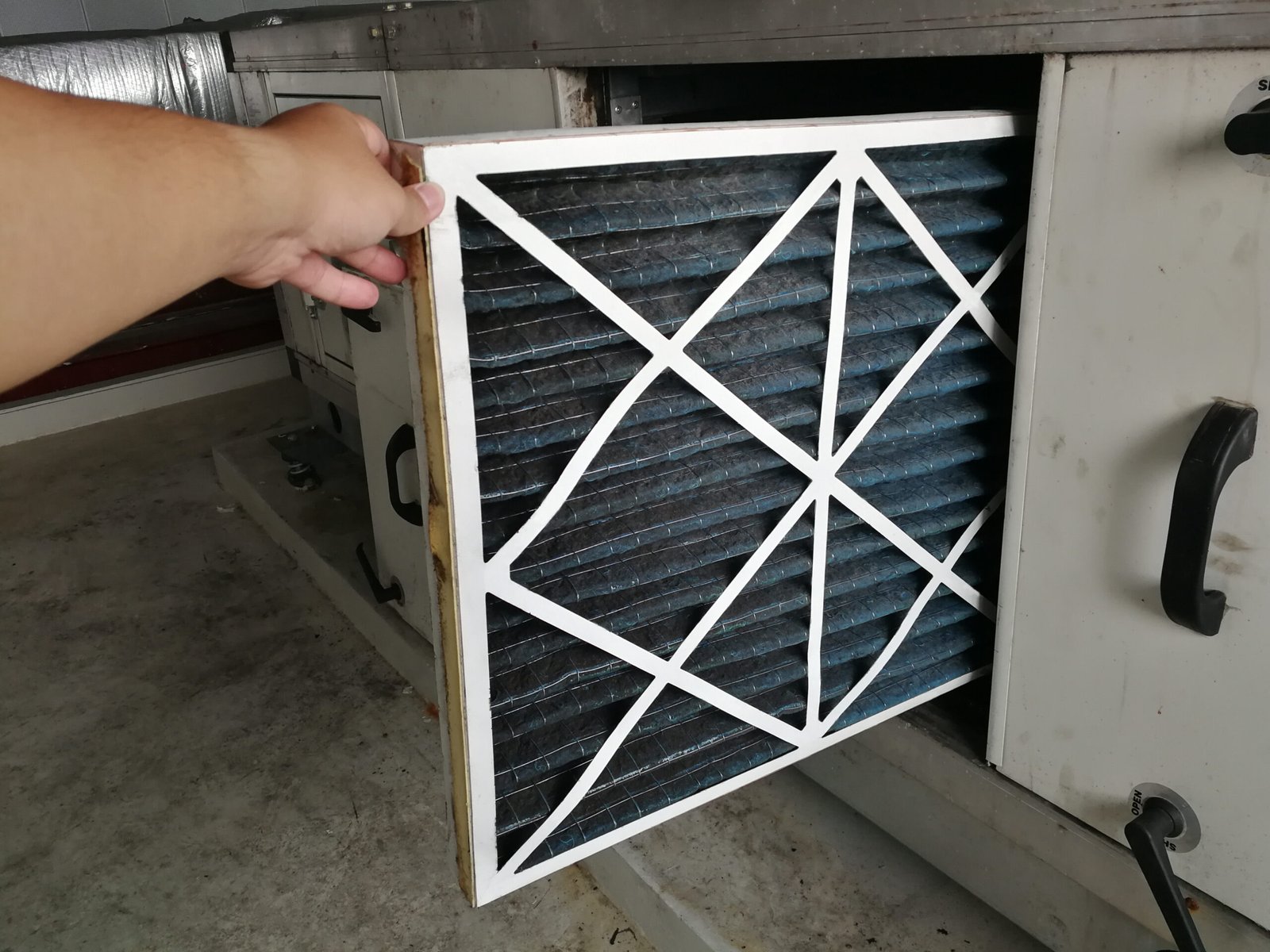 Why Does Air Purifier Filter Turn Black?